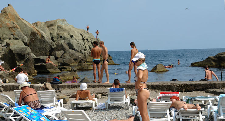 Все пляжи Крыма сделали бесплатными