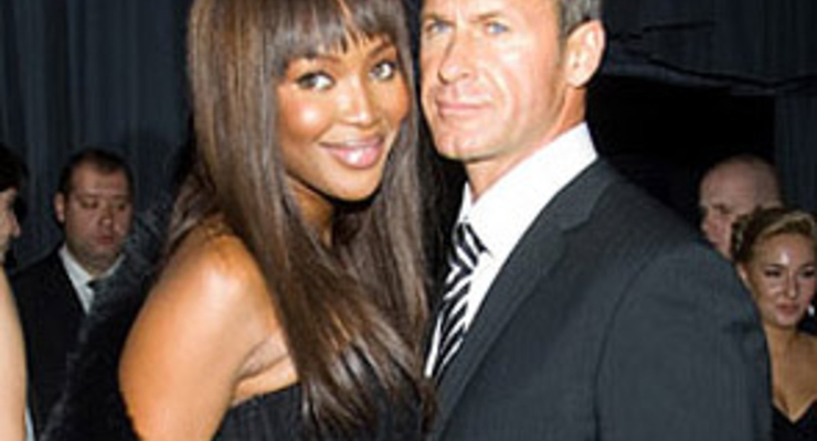 Кэмпбелл после свадьбы будет жить с мужем в Москве