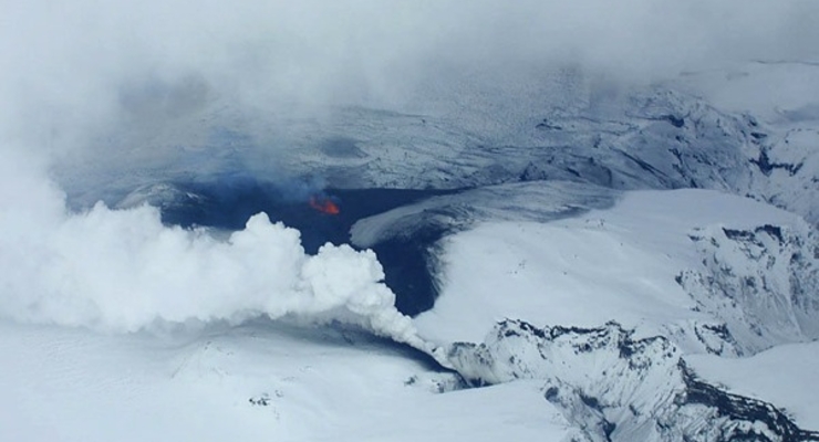 Западную Украину накроет облако вулканической пыли