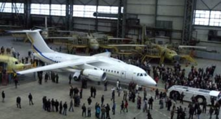 «Антонов» показал конкурента Sukhoi Superjet 100(фото)