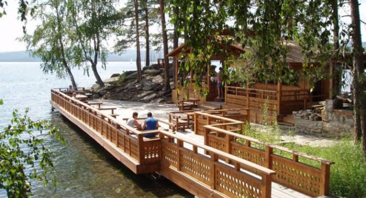 ТОП-5 ресторанов на воде