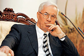 Николай Азаров рассказал, что правительство сделает для ветеранов в год юбилея Победы