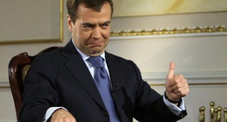 Медведев посетит Украину 21 апреля