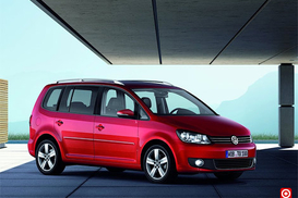 Volkswagen представили обновленный Touran (ФОТО)