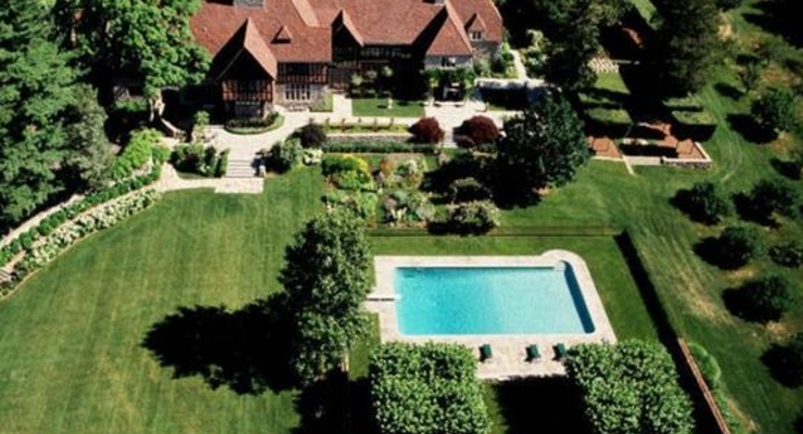 Мел Гибсон все-таки продал особняк (ФОТО)