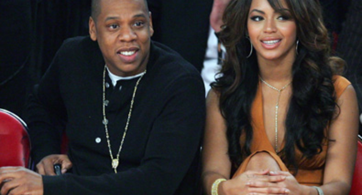 Самая богатая пара шоубизнеса ждет ребенка (фото)