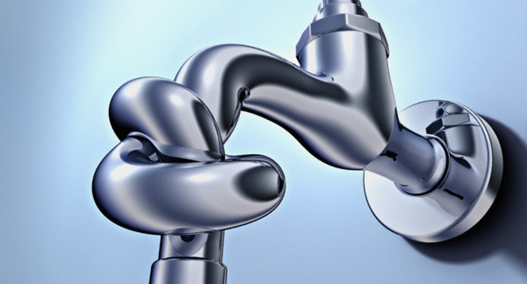 Киевляне начали пить воду из Десны