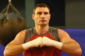 Вместо Валуева Кличко сразится с поляком