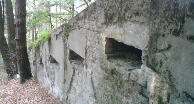 На eBay продали ядерный бункер