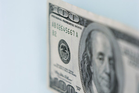 США меняет дизайн 100-доллорвой купюры