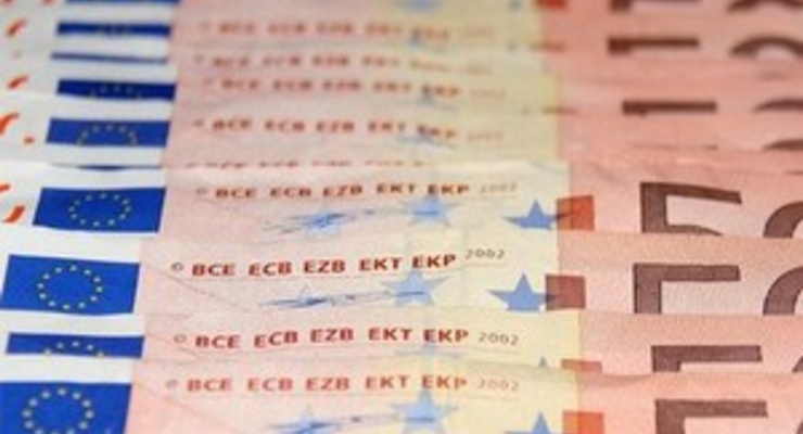 Евро на межбанке дорожает