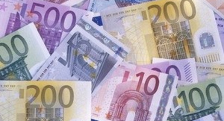 Евро немного подорожал (на 15:30 03.03.2010)