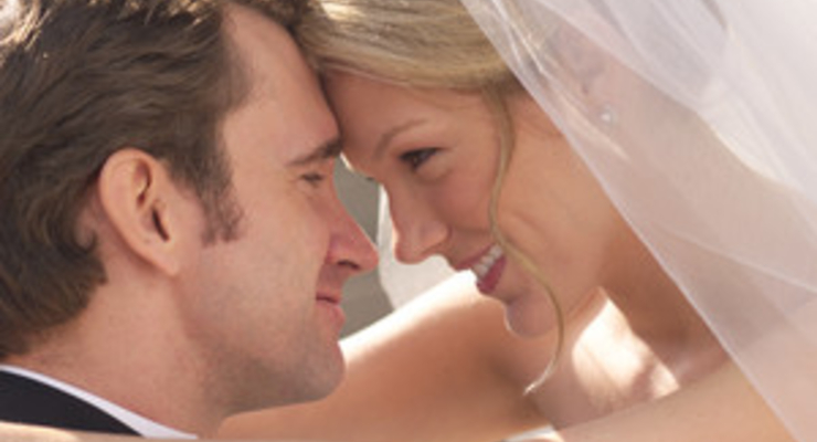 Названо самое счастливое время для браков