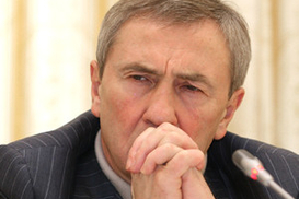 Янукович забрал у Черновецкого должность в Высшем совете юстиции