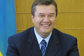 Янукович: Через год Украина получит безвизовый режим с ЕС