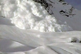 В Карпатах может сойти лавина