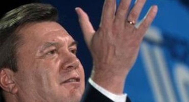 Янукович больше не депутат