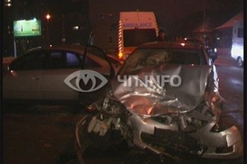 В Киеве из-за собаки столкнулись три автомобиля (фото)