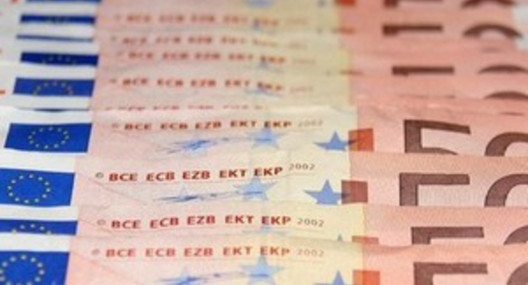 Падение курса евро замедлилось (на 10:30 17.02.2010)