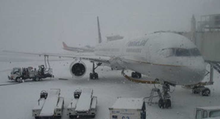 Из-за непогоды несколько украинских аэропортов закрыты