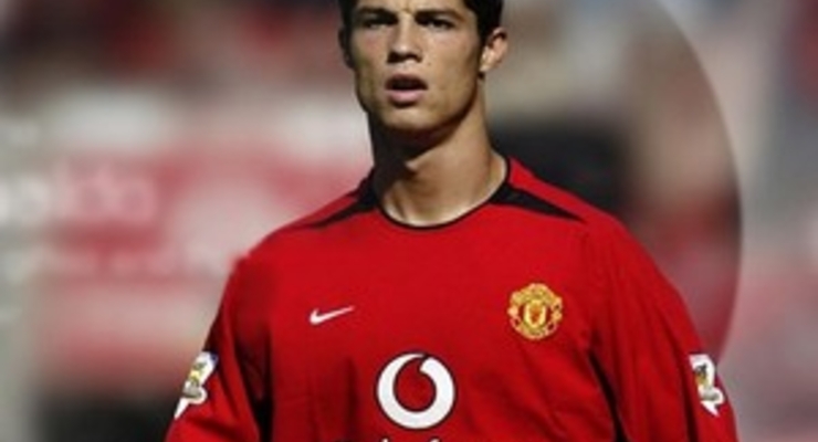 Названы самые высокооплачиваемые футболисты (фото)