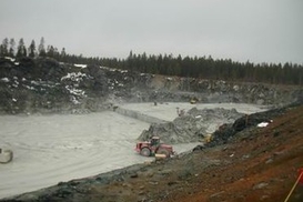 Ющенко поехал в находящийся на грани экологической катастрофы Калуш