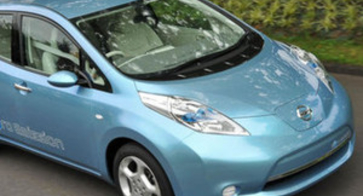 Nissan потратит на массовое производство электромобиля 1,4 миллиарда долларов (ФОТО)