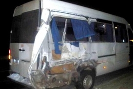 В Запорожской области маршрутка попала в аварию: один пассажир погиб (фото)