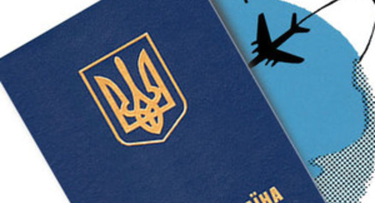 Сто тысяч украинцев не могут получить паспорта и водительские удостоверения