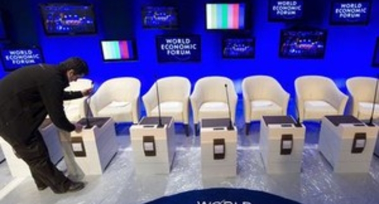 Политики и экономисты в Давосе решают, что будет с миром в 2010 году