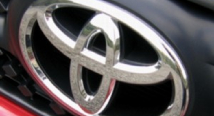 Toyota отозвала 2,3 миллиона автомобилей