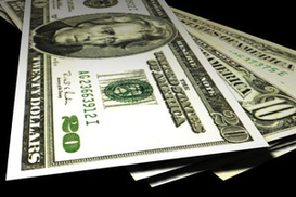 НБУ отказался выделить Кабмину два миллиарда долларов