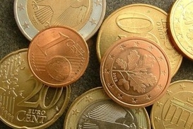 Курсы обмена наличных валют в 12 крупнейших банках Украины (на 15:30 15.01.2010)