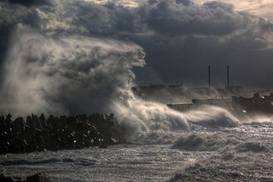 В Крыму объявлено штормовое предупреждение