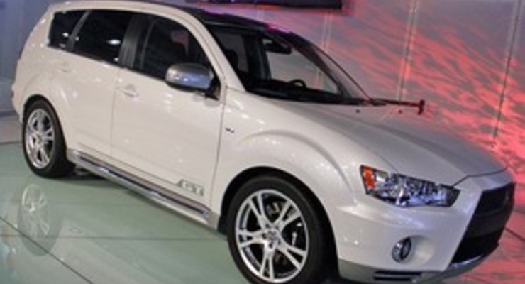 Mitsubishi представила новый  Outlander XL (ФОТО)