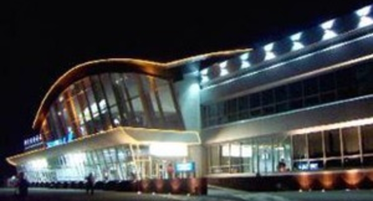 Аэропорт "Борисполь" закрыт до полудня
