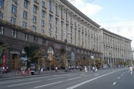 Крещатик перекроют более чем на сутки