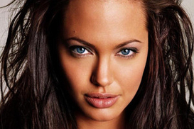 Анджелина Джоли – самая красивая женщина десятилетия (ФОТО)