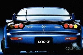 Mazda продолжает разработку новой RX-7 (ФОТО)