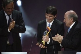 ФИФА назвала лучшего футболиста года (фото)