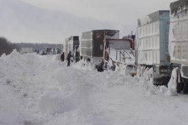 В многокилометровой пробке на трассе Херсон-Николаев умерла пассажирка автобуса