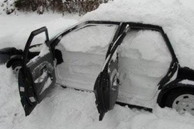 Под Одессой люди замерзают на смерть в своих автомобилях в километровых пробках