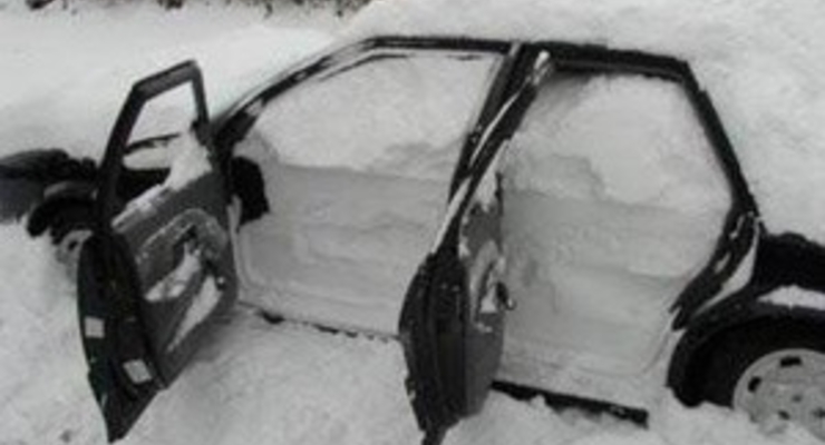 Под Одессой люди замерзают на смерть в своих автомобилях в километровых пробках