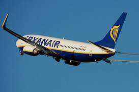 Ryanair заставит пассажиров платить за пользование туалетом на борту