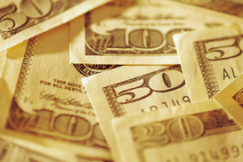 Доллар на мировых торгах пополз вниз