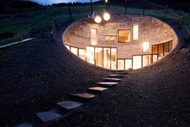 Швейцарцы построили дом внутри холма (ФОТО)