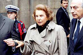 Дочь богатейшей женщины Европы судится с матерью из-за денег (фото)