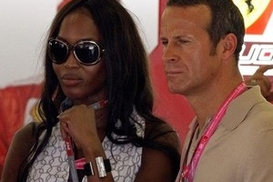 Российский олигарх все-таки женится на Наоми Кемпбелл (фото)