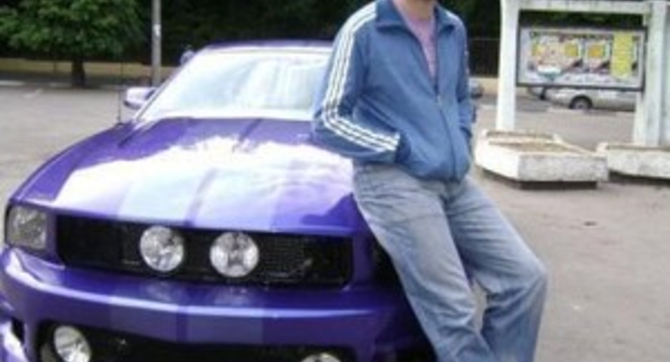 В Черновцах разбился эксклюзивный Mustang Shelby (фото)