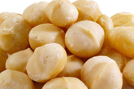 Луценко об отмывании денег: «Киевводоканал» закупил орехов на 127 миллионов гривен